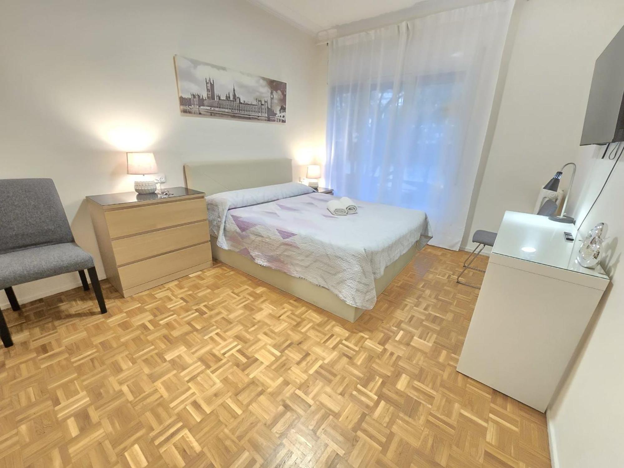 Villaroel Bed & Breakfast Barcelona