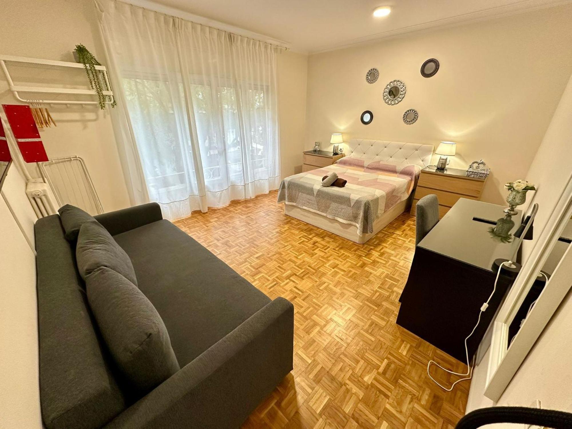 Villaroel Bed & Breakfast