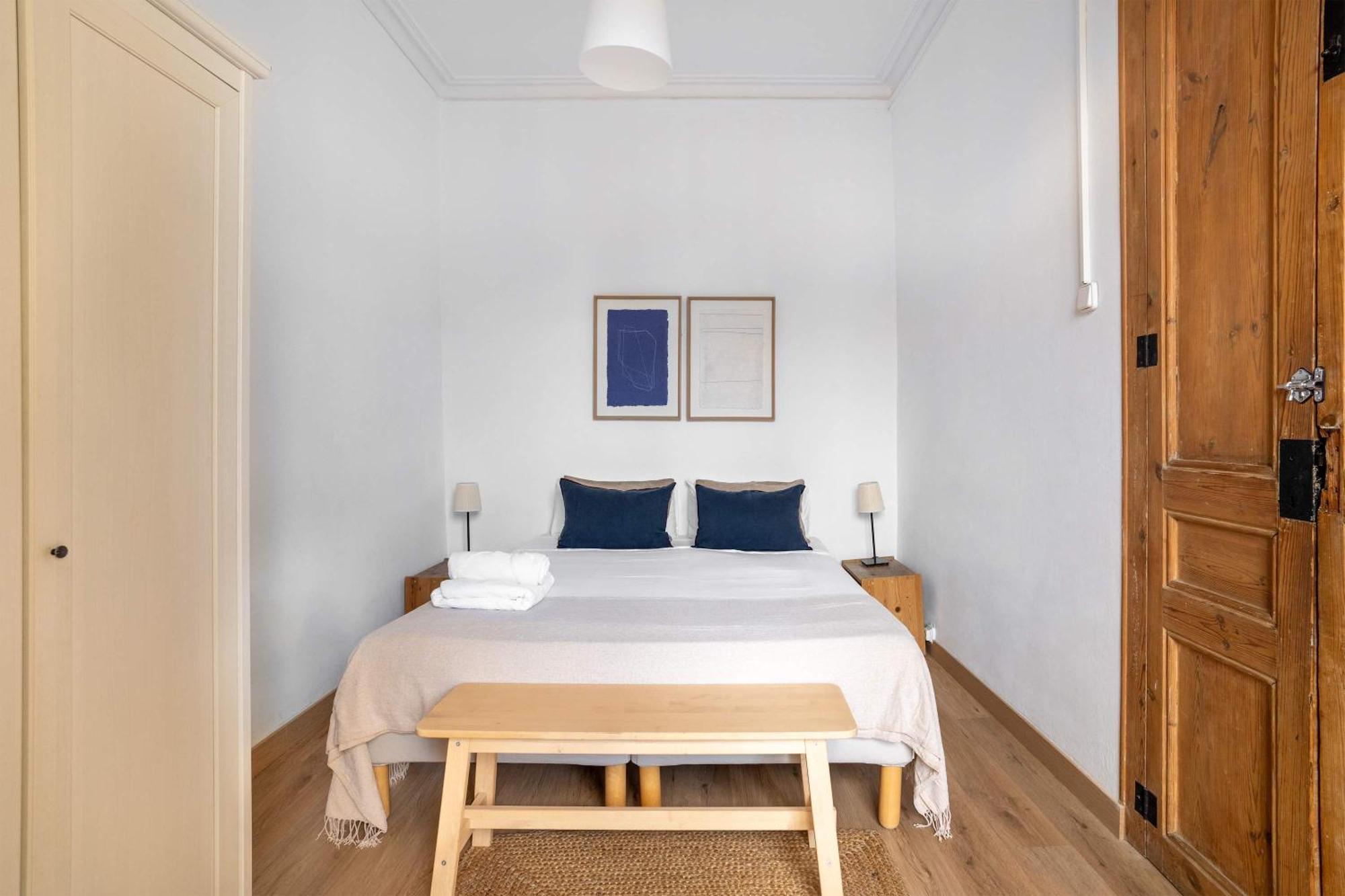 Paseo St Joan Classic 4bd For 10 Guests *
