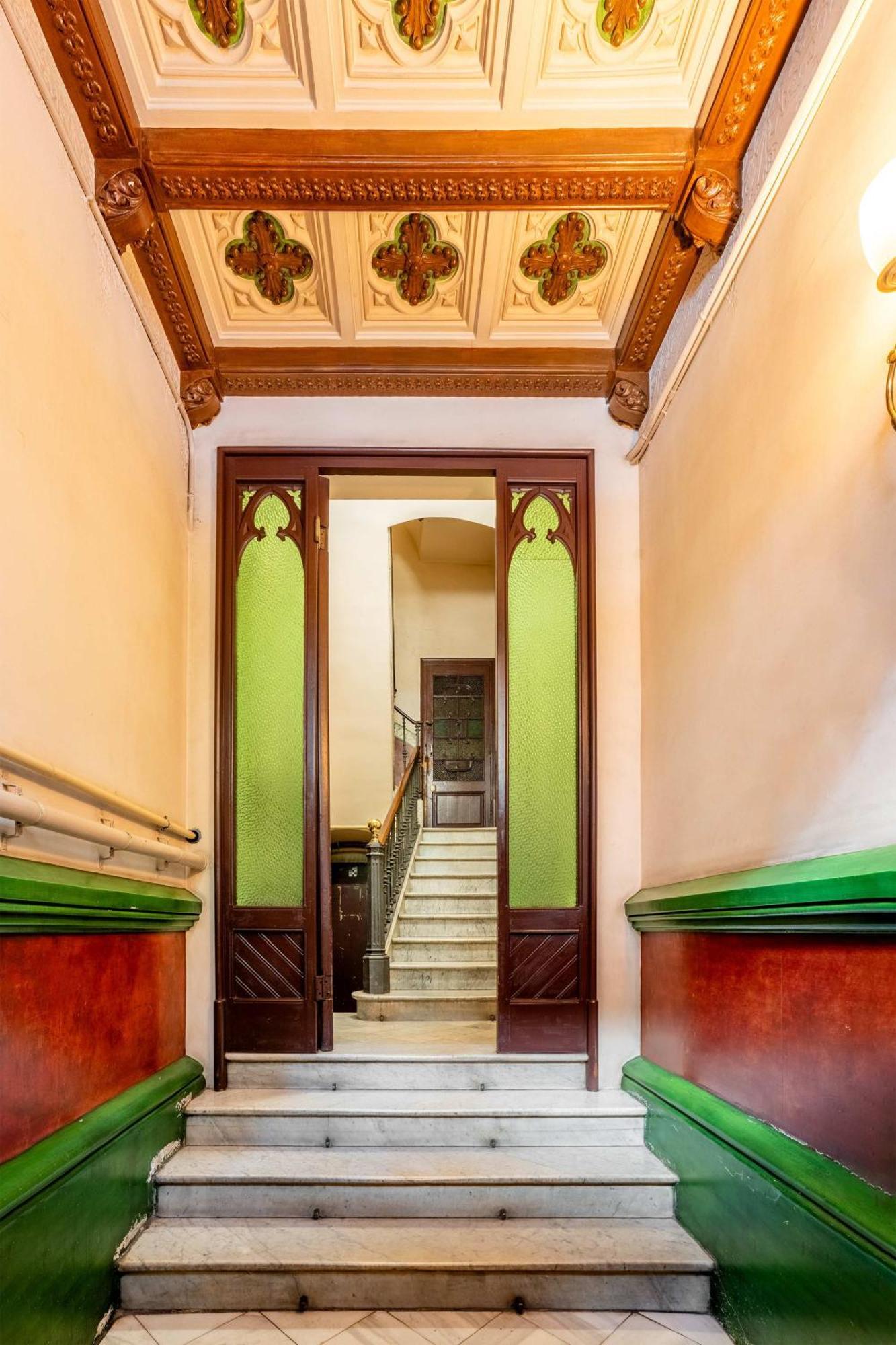 Apartamento Paseo St Joan Classic 4bd For 10 Guests