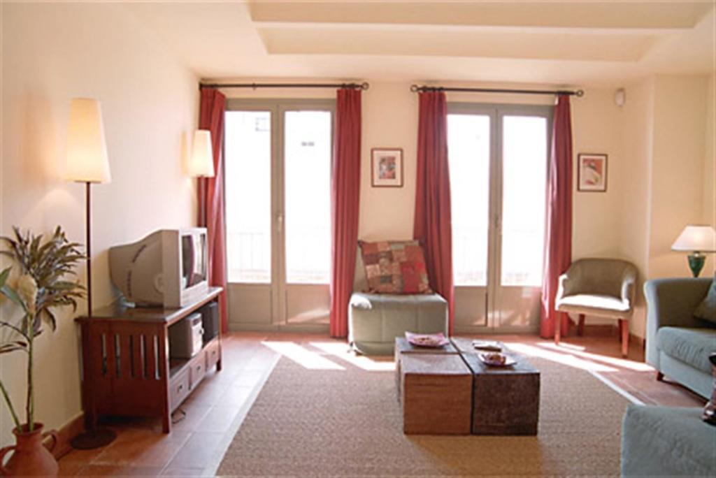 Friendly Rentals Dali * Barcelona