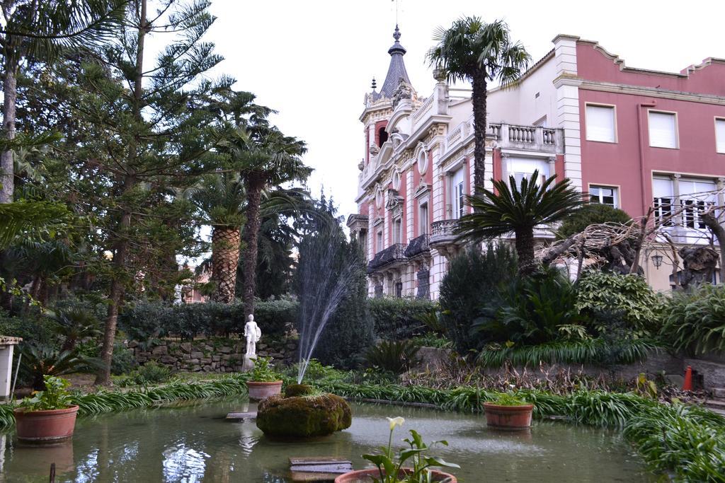Pensión Residencia Salesiana Marti-codolar Barcelona