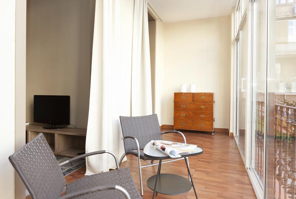 Easysleep Gaudi Terrace Barcelona