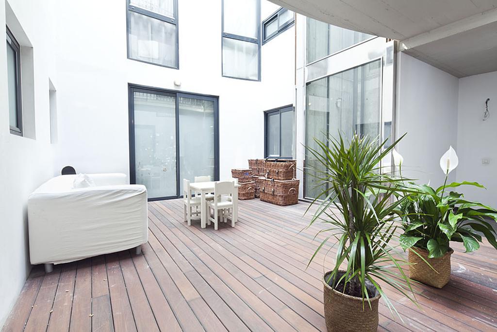 Apartamento My Space Private Pool Garden Barcelona