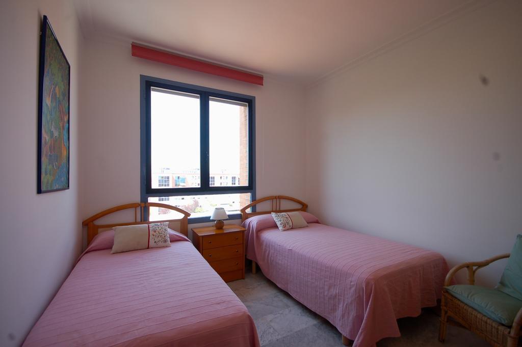 Apartamento Lets Holidays Sea Views In *