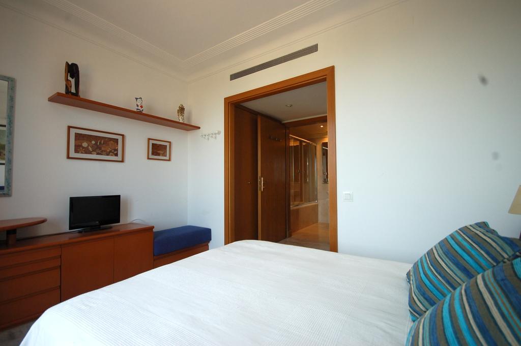 Lets Holidays Sea Views In *