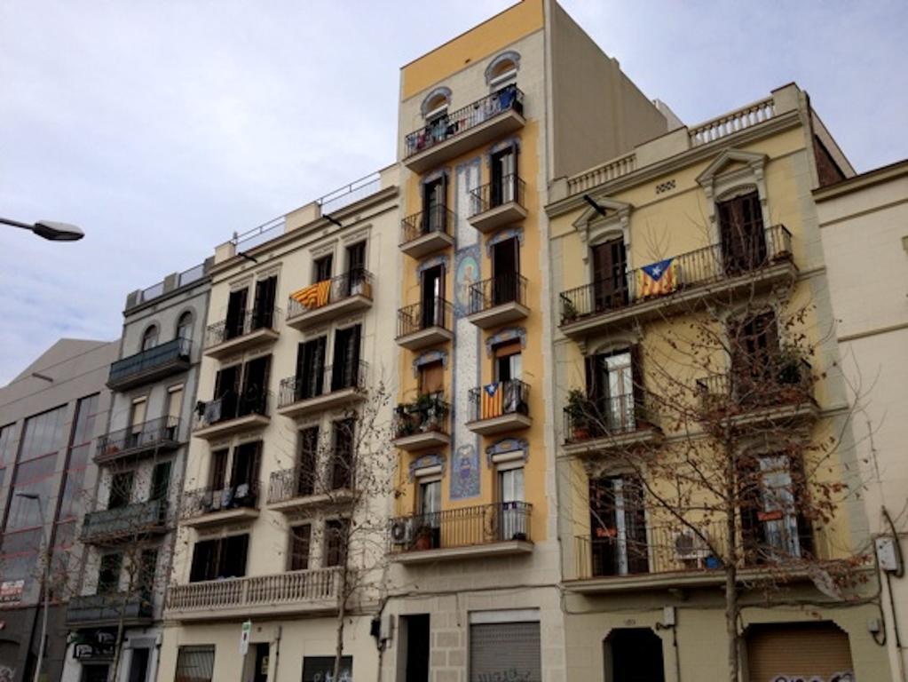 Lets Holidays Near * Barcelona