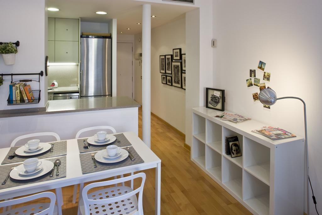 Flateli Urquinaona Barcelona