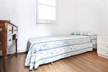 La Casa De Emilia 2* Barcelona