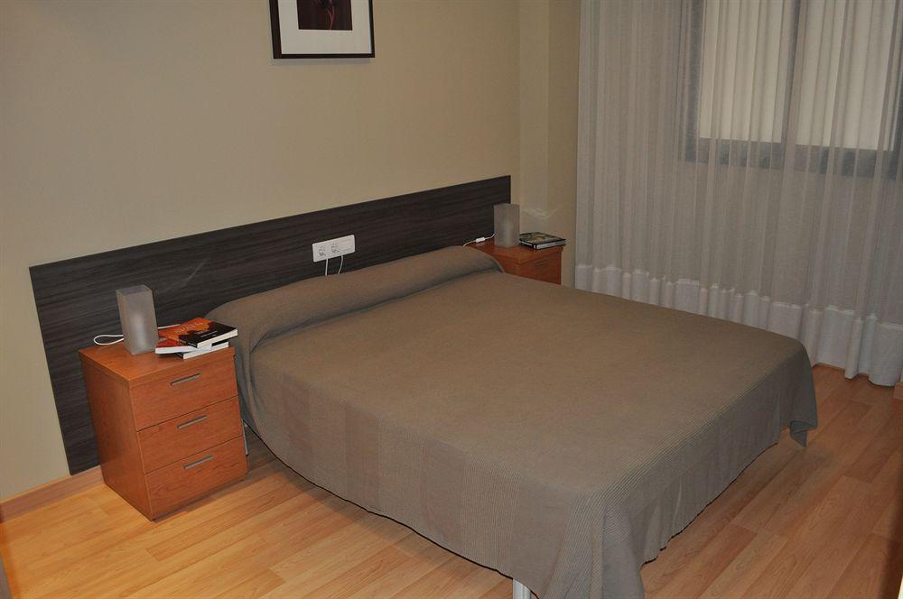 Sleep Fira By
