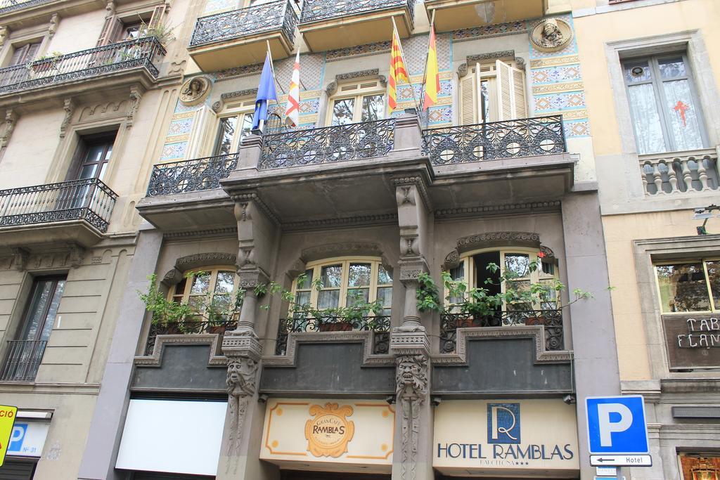 Ramblas 3*