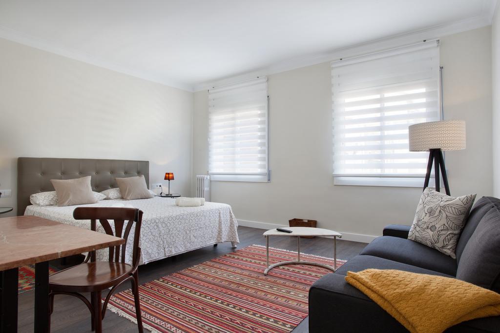 Apartment Consell De Cent Barcelona