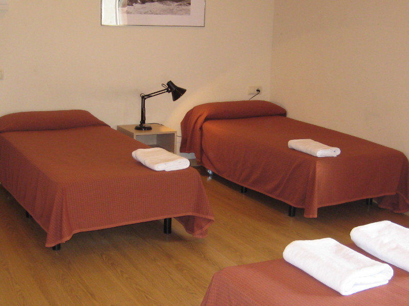 Residencia Erasmus Gracia Apartment *