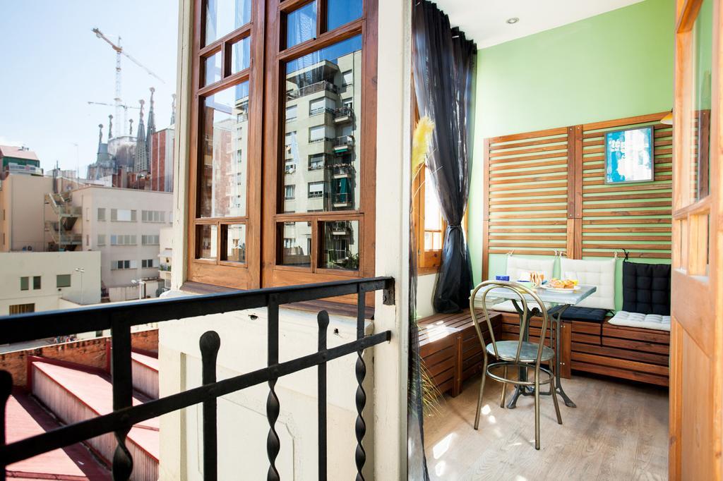 Casa Pasqual Amoros Barcelona
