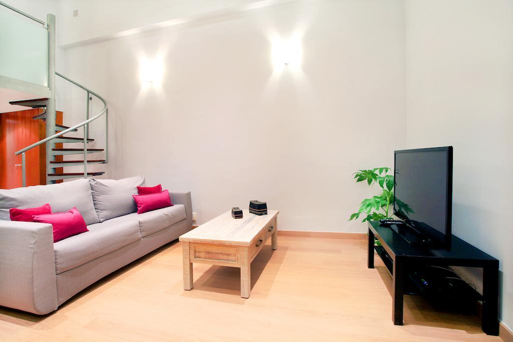 Casa Valeta Studio Apartment Barcelona