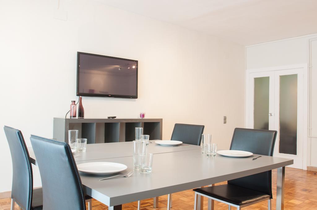 Apartment Autentic Arc De Triomf Barcelona