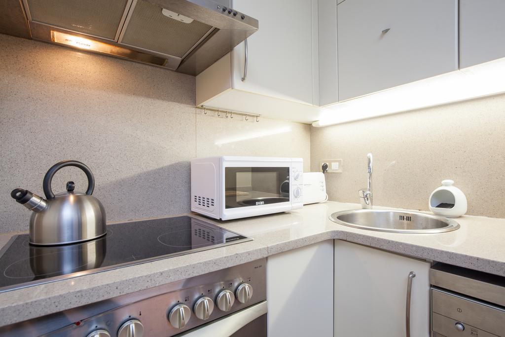 Flateli Urquinaona Barcelona