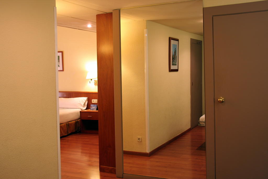 Hotel Atiram
