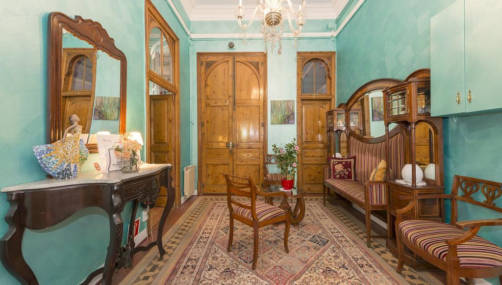 Guest house Girona