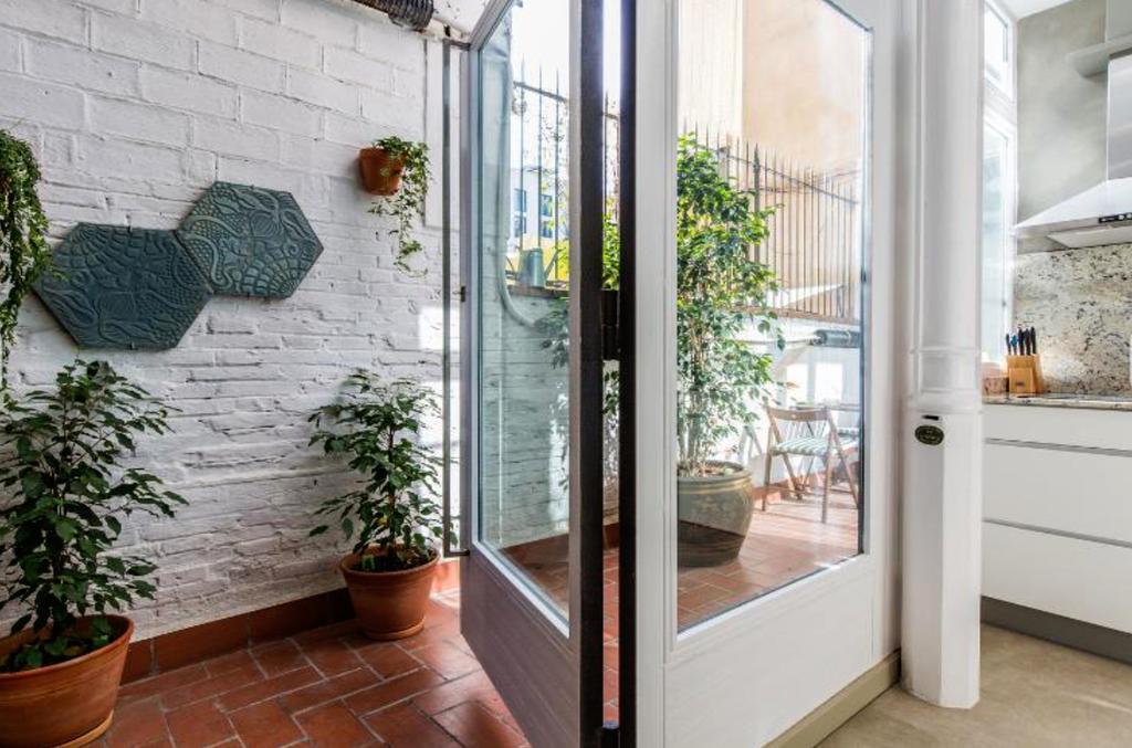 Provenza Flat