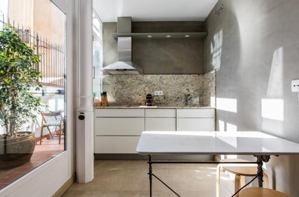 Provenza Flat