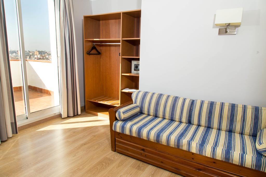 Hotel Ramblas 3*