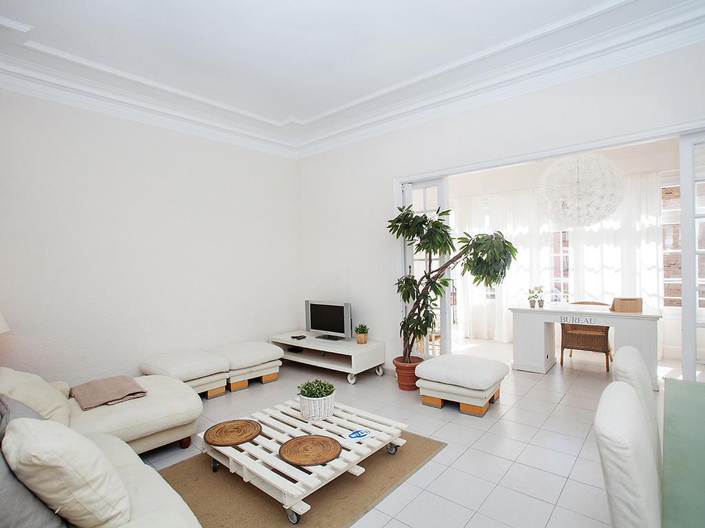Apartamento Sants-les Corts Galileu By Interhome Barcelona