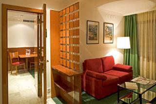 Apartahotel Acacia 4*