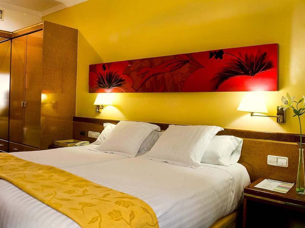 Apartahotel Acacia