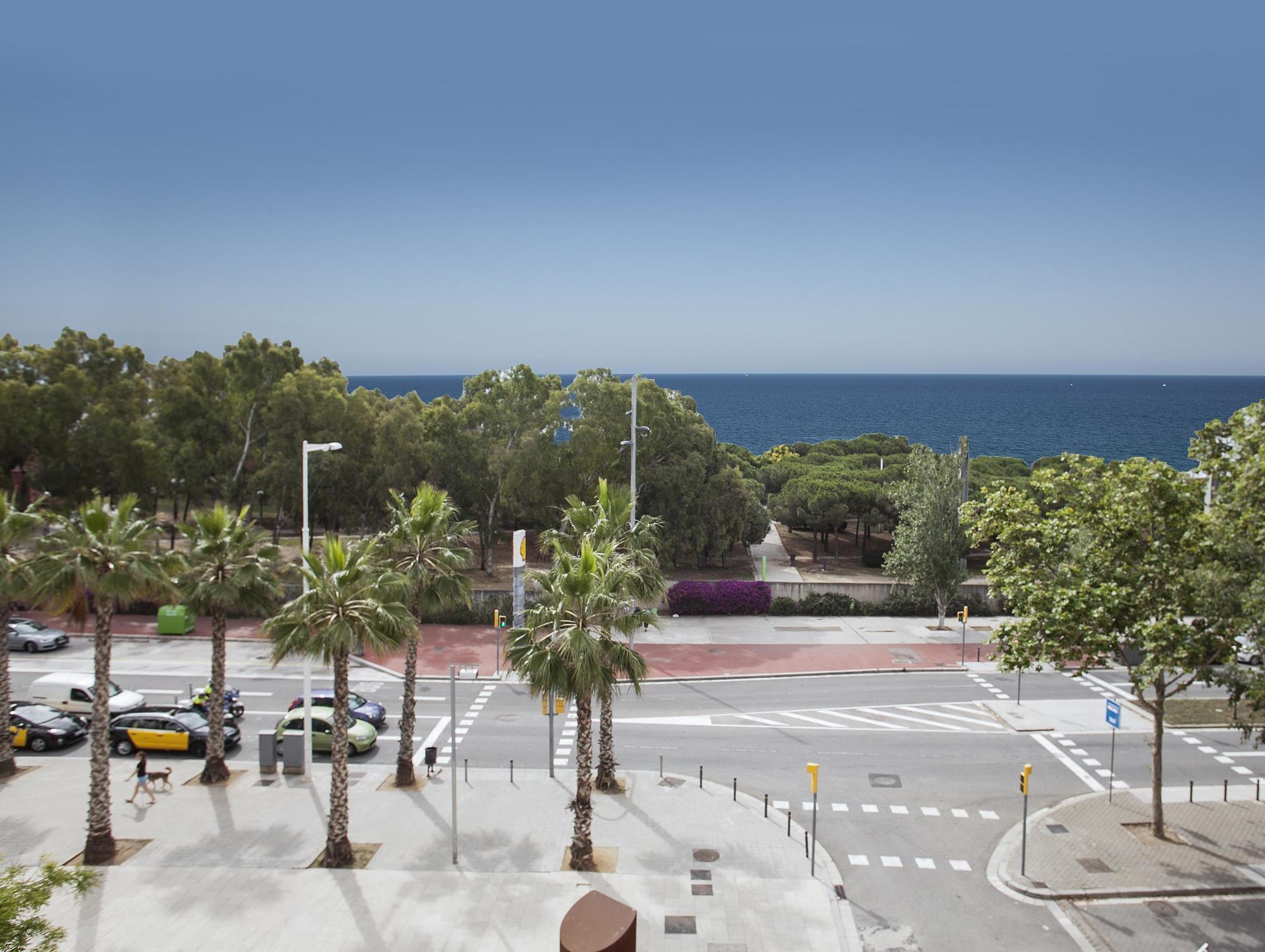Apartamento Urban District - Rambla & Pool Barcelona