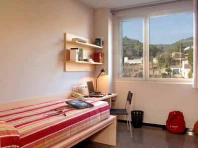 àgora Bcn. Residencia Universitaria Internacional *