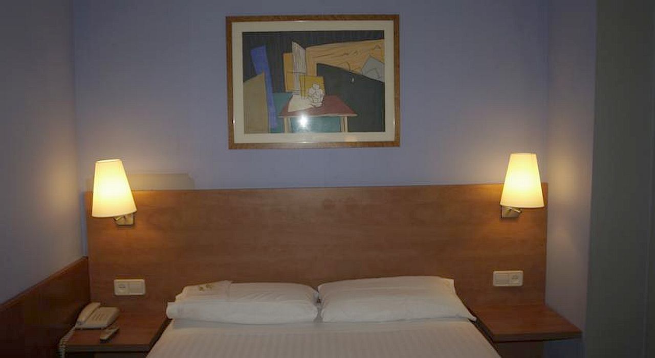 Chic & Basic Velvet Hotel 3*