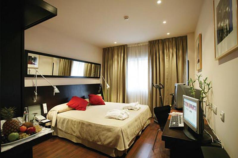 Petit Palace Museum 4*