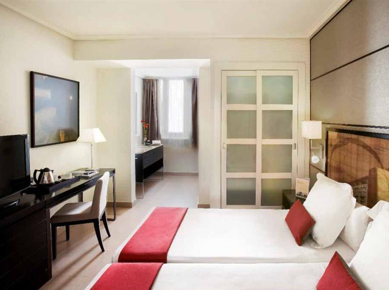 H10 Universitat 4* Barcelona