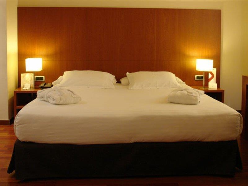 Acevi Villarroel Hotel Barcelona