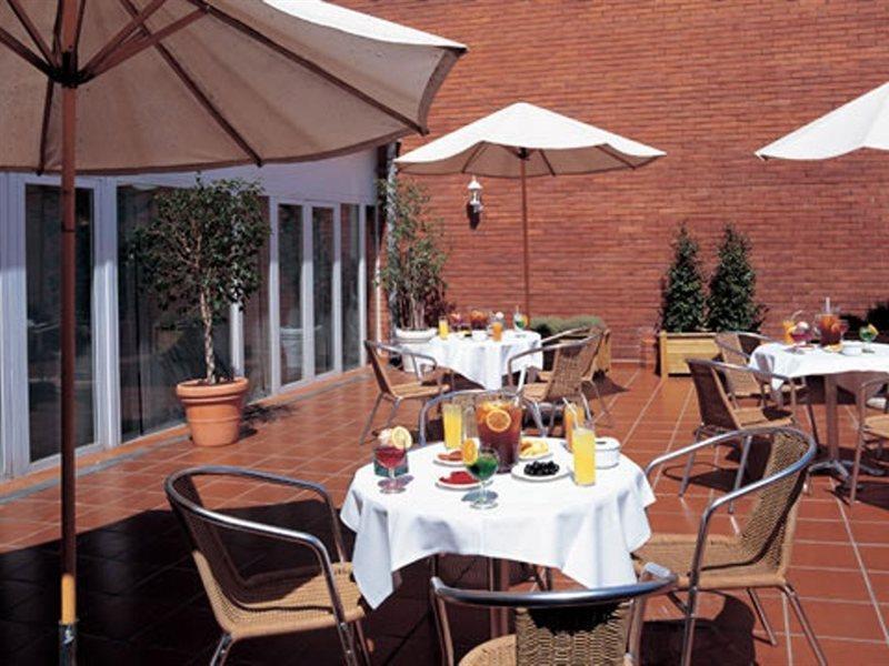 Chic & Basic Velvet Hotel 3*