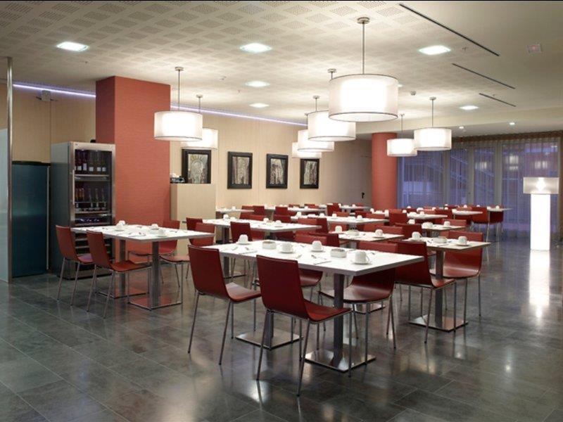 Naitly Poblenou Hotel 4*