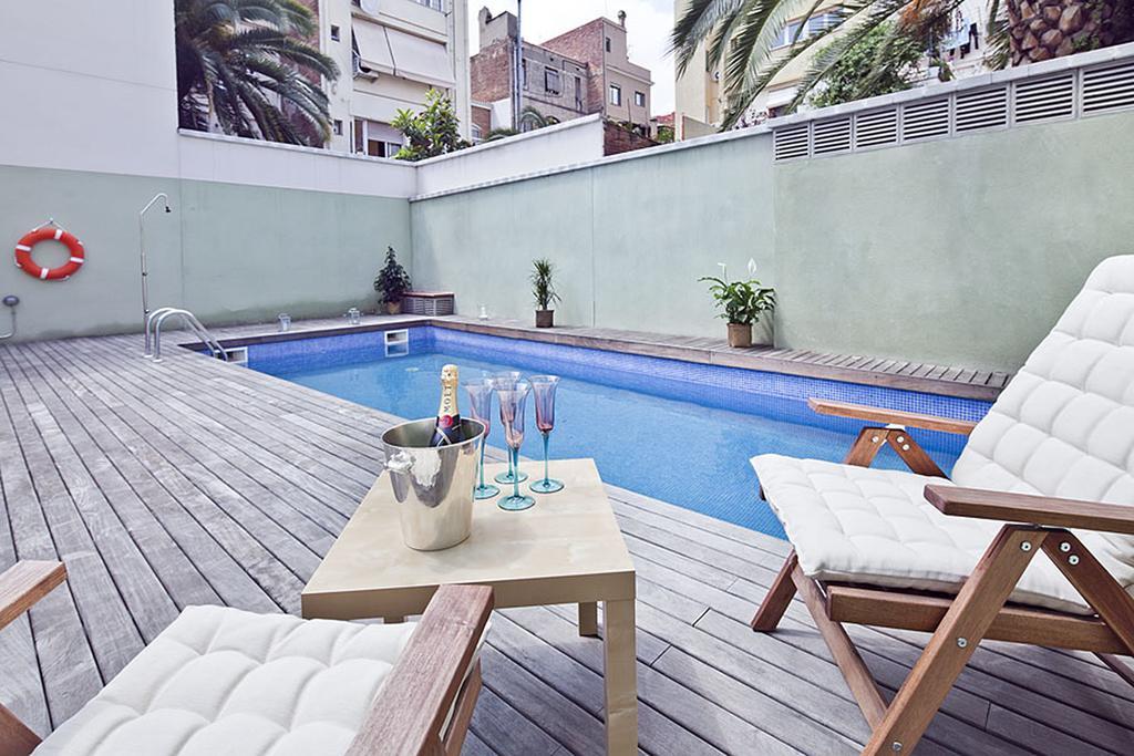 Apartment Rentals - Gracia Pool Center *