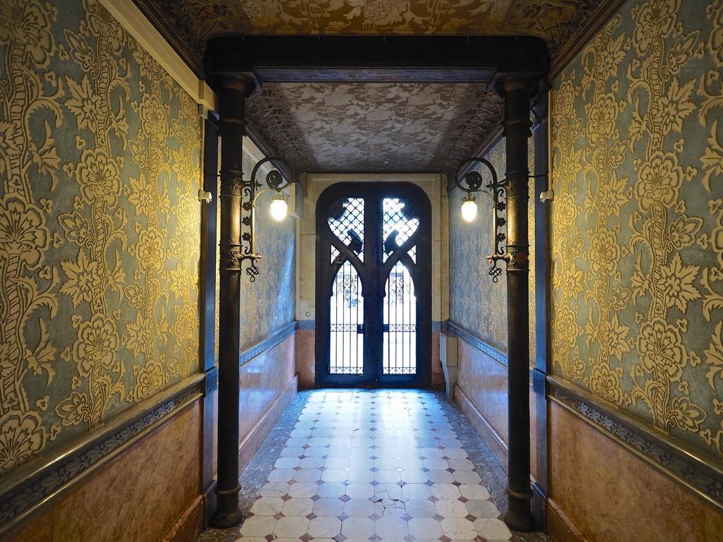 Suites4days Placa Catalunya Design Barcelona