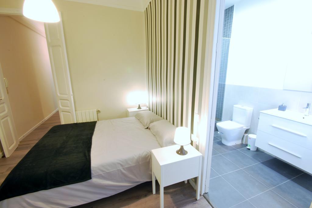 Corsega Sdb Apartment Barcelona