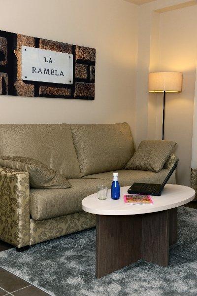 Pierre & Sants Apartment Barcelona