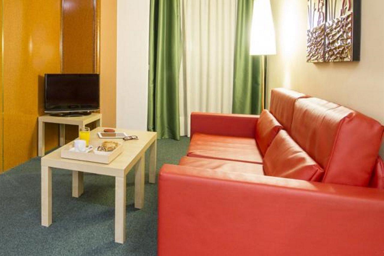 Apartahotel Acacia