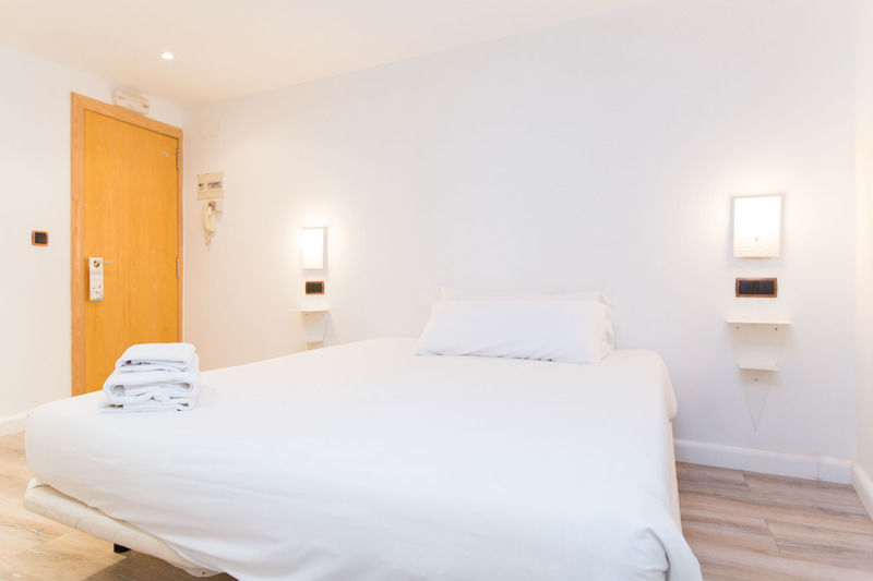 Ainb Ramblas-colon Apartamento Barcelona
