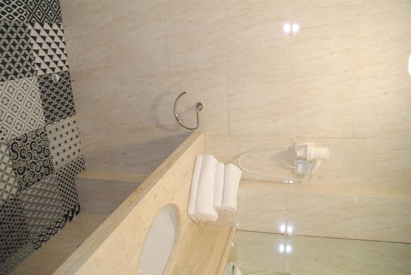 Aslyp 114 Barcelona