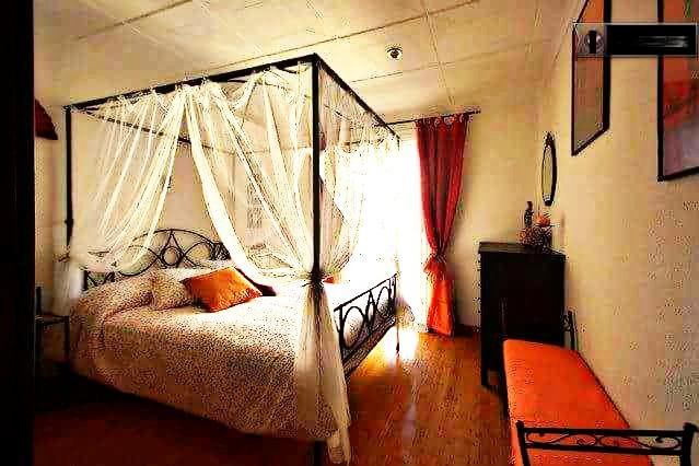 Gaudi's Bcn Penthouse Apartment Barcelona