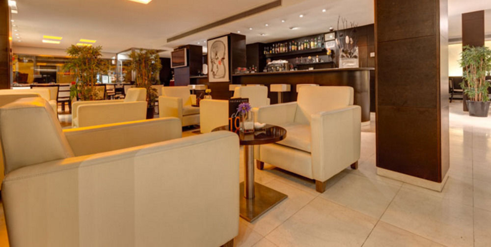 Acevi Villarroel 4*
