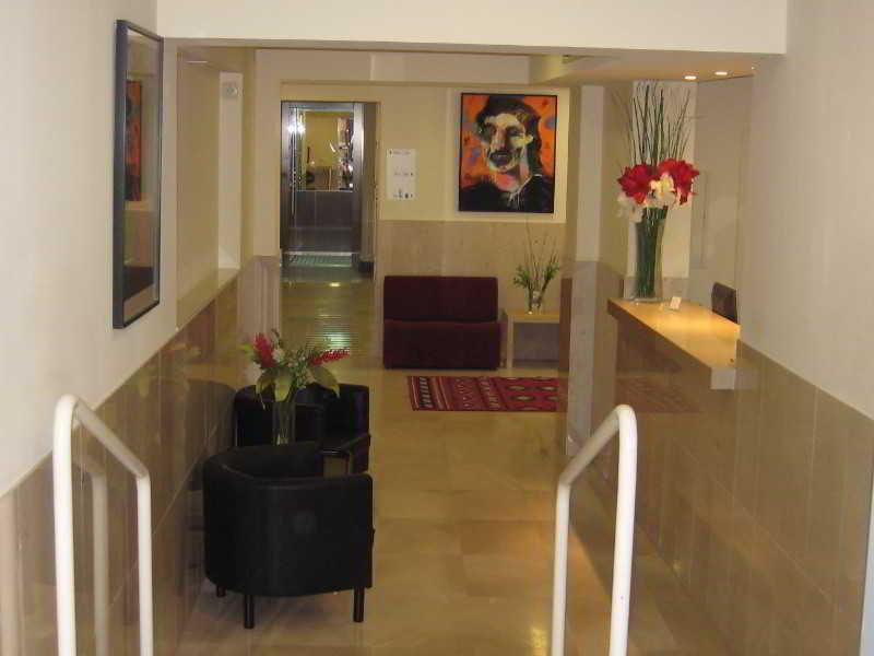 Apartment Residencia Erasmus Gracia