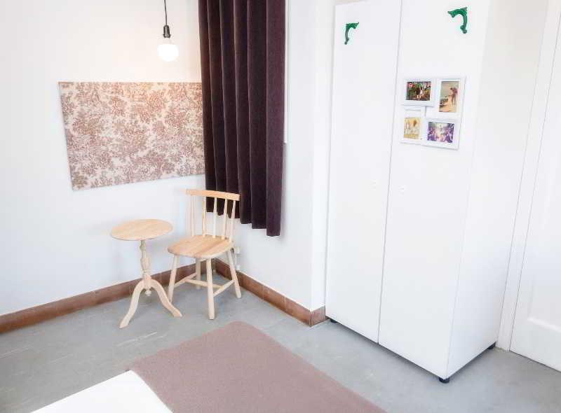 Nikbor Residencia 2*