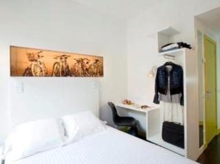 Raval Hotel 2*