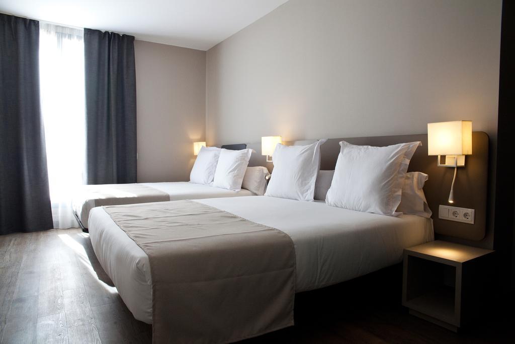 Hotel May Ramblas Hotel